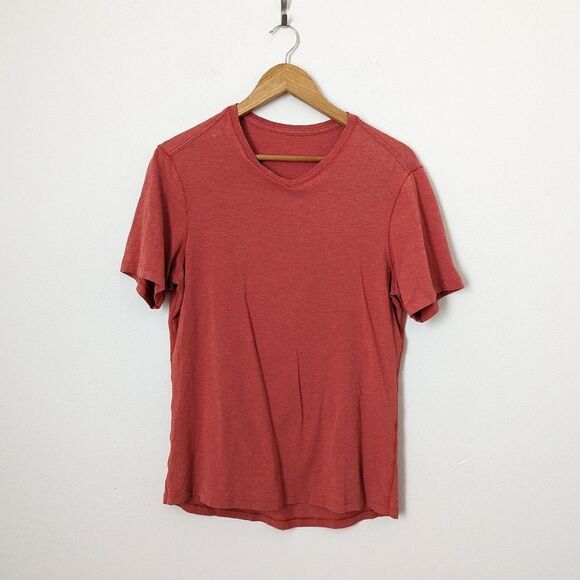 Lululemon light clay red heathered Vintage Vermillion 5 year basic V-neck tee - Picture 2 of 5